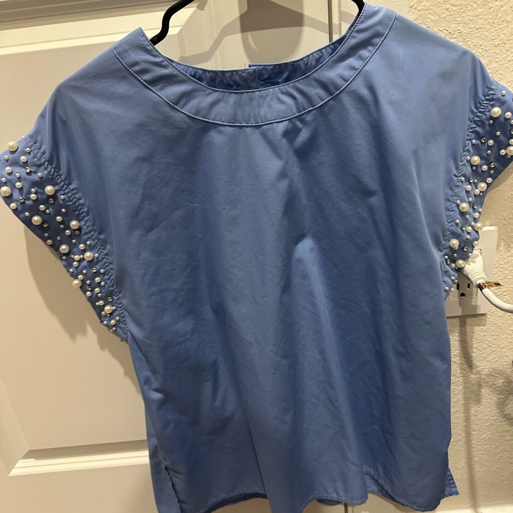 Entro Blue Top with Pearl Accents